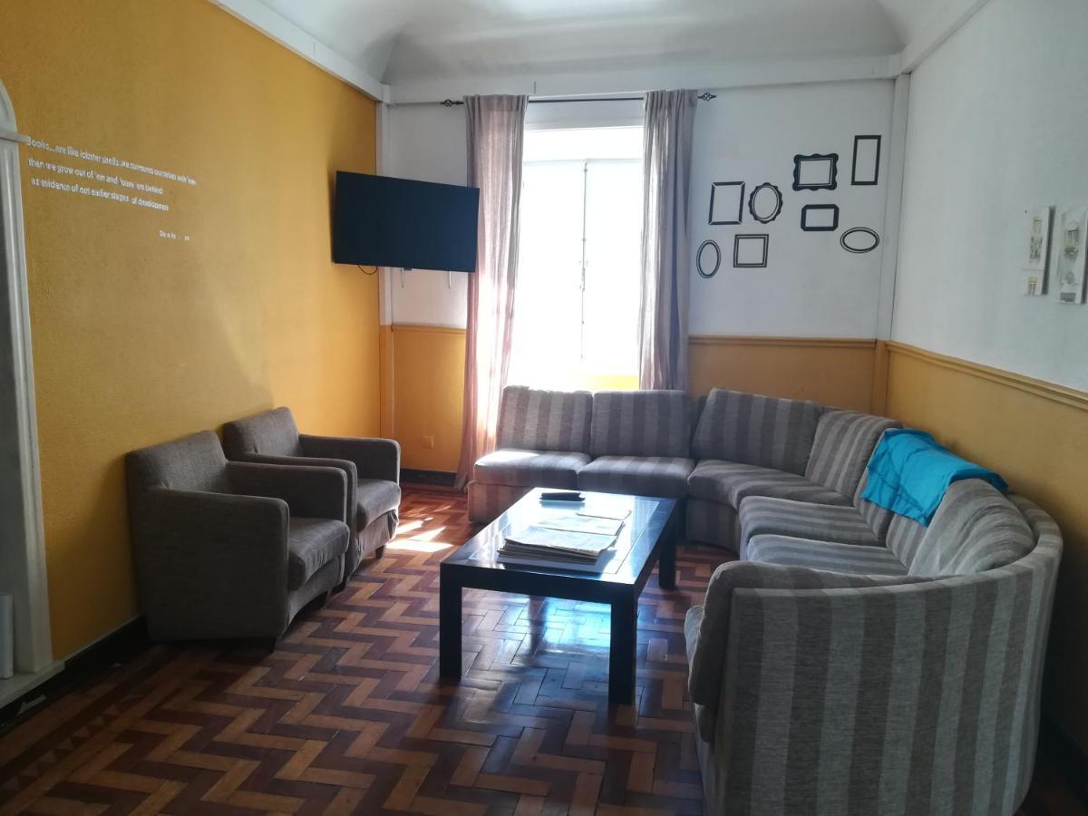 Old Evora Hostel מראה חיצוני תמונה